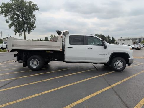 New 2025 Chevrolet Silverado 3500 W/T w/ WT Convenience Package AWD/4WD image 9