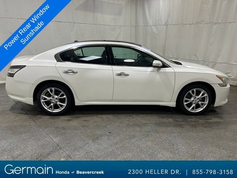 Used 2014 Nissan Maxima 3.5 SV w/ Premium Package image 11