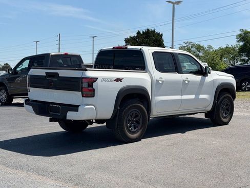 Used 2025 Nissan Frontier PRO-4X w/ Pro Premium Package image 5