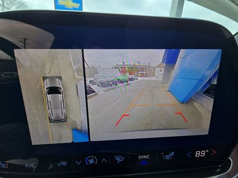 New 2026 Chevrolet Traverse Z71 w/ Enhanced Driving Package image 15