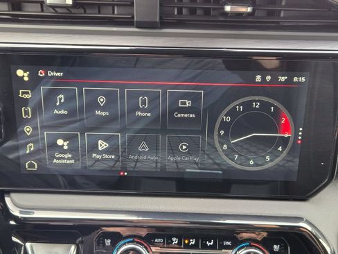 Used 2024 GMC Sierra 1500 AT4 w/ Technology Package AWD/4WD image 14