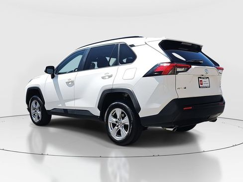 Certified 2025 Toyota RAV4 XLE FWD image 7