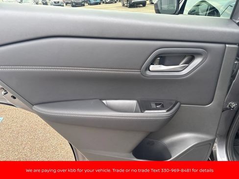New 2026 Nissan Rogue Dark Armor AWD/4WD image 39