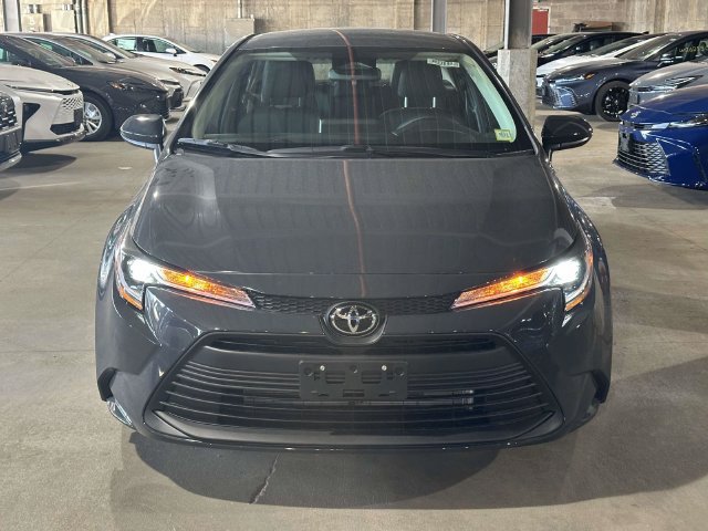 New 2027 Toyota Corolla LE FWD image 2