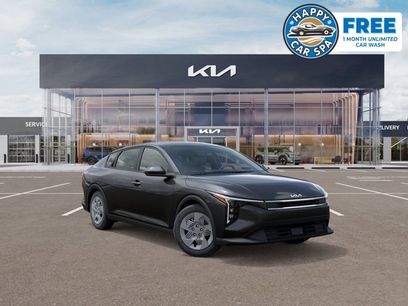 New 2025 Kia K4 LX