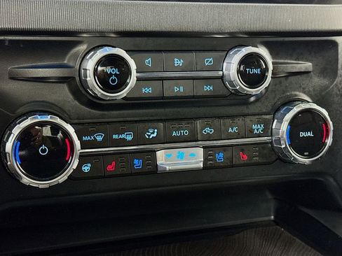 Used 2024 Ford F350 Platinum image 13