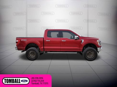 Used 2023 Ford F150 Lariat w/ Trailer Tow Package image 8