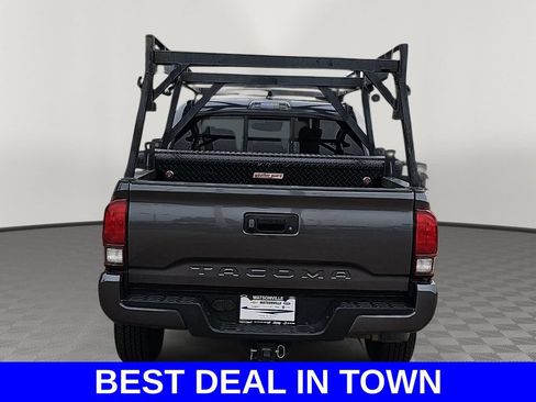 Used 2021 Toyota Tacoma SR AWD/4WD image 4