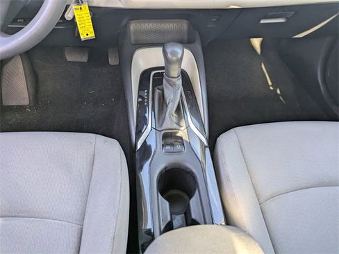 Used 2022 Toyota Corolla LE image 14