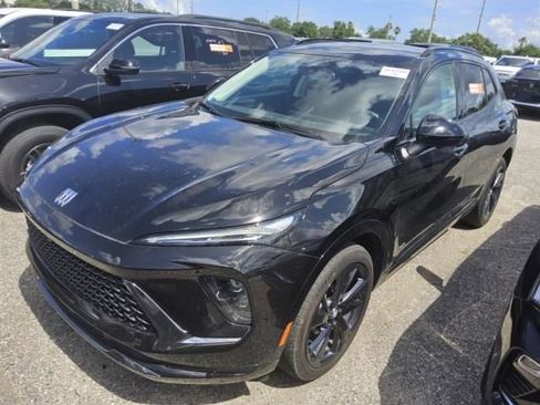 Used 2025 Buick Envision Sport Touring AWD/4WD image 3