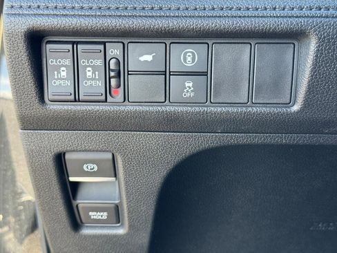 Certified 2024 Honda Odyssey EX-L image 22