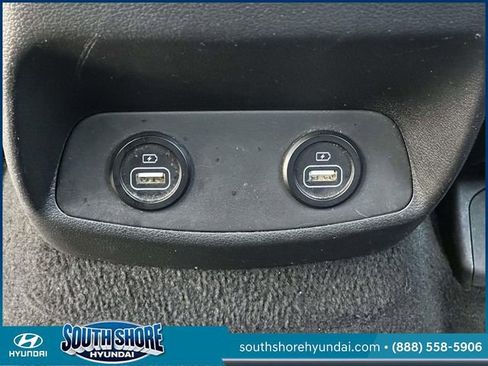 Certified 2023 Hyundai Santa Fe SEL AWD/4WD image 12