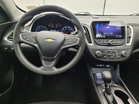 Used 2023 Chevrolet Malibu LS FWD image 22