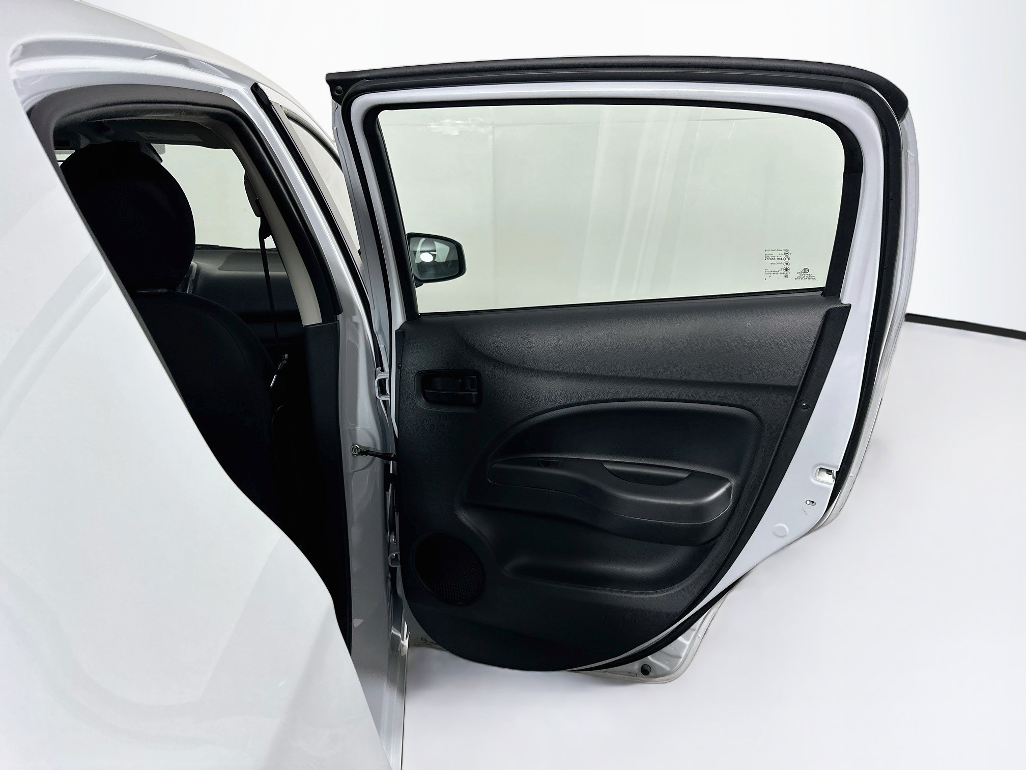 Used 2024 Mitsubishi Mirage ES FWD image 27