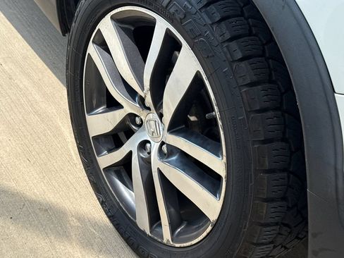 Used 2017 Honda Pilot Elite image 8
