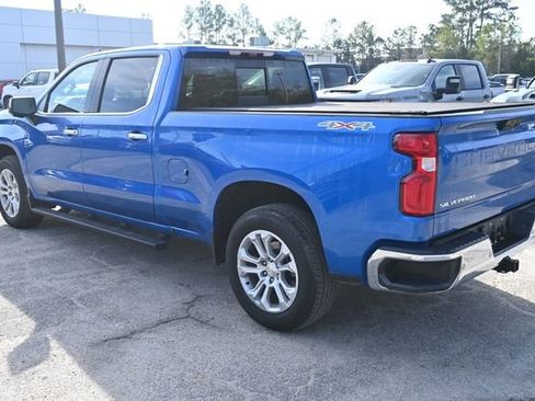 Used 2022 Chevrolet Silverado 1500 LTZ w/ Technology Package image 3