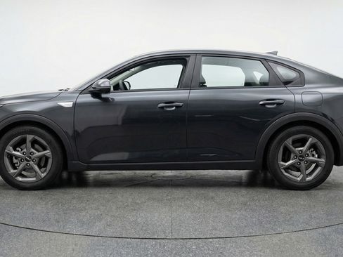 Used 2025 Kia K4 FWD image 5