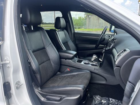 Used 2021 Jeep Grand Cherokee Laredo X RWD image 31