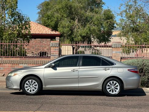Used 2016 Toyota Camry LE w/ Protection Package (Q2) image 3