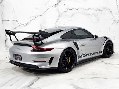 Used 2019 Porsche 911 GT3 RS RWD image 12