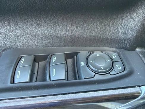 Used 2019 Chevrolet Silverado 1500 RST w/ All-Star Edition AWD/4WD image 21