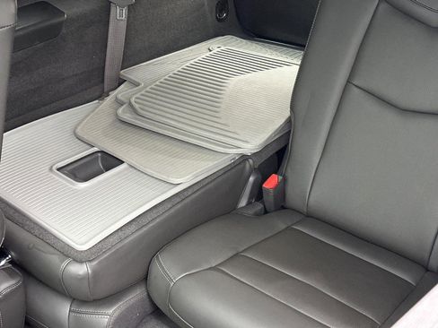 Certified 2024 Cadillac XT6 Premium Luxury image 16