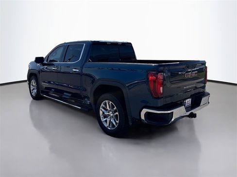 Used 2022 GMC Sierra 1500 SLT image 5