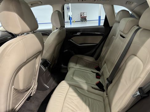 Used 2015 Audi Q5 2.0T Premium Plus w/ Technology Package image 35