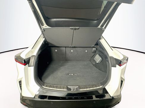 Used 2023 Lexus RZ 450e Premium w/ Technology Package AWD/4WD image 27