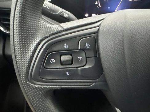 Used 2026 Buick Envista Preferred FWD image 11