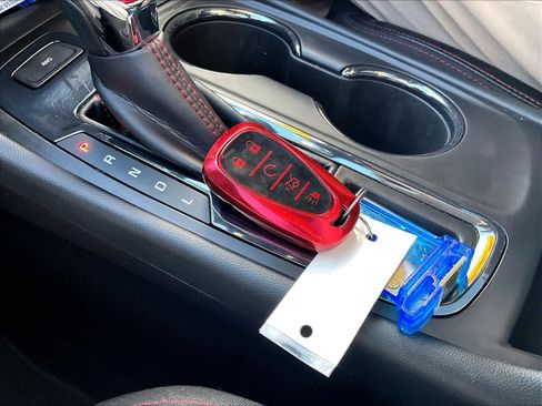 Certified 2023 Chevrolet Equinox RS w/ RS Leather Package image 29