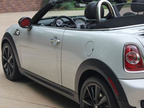 Used 2013 MINI Cooper Roadster S FWD image 35