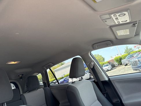 Used 2013 Toyota RAV4 LE AWD/4WD image 21