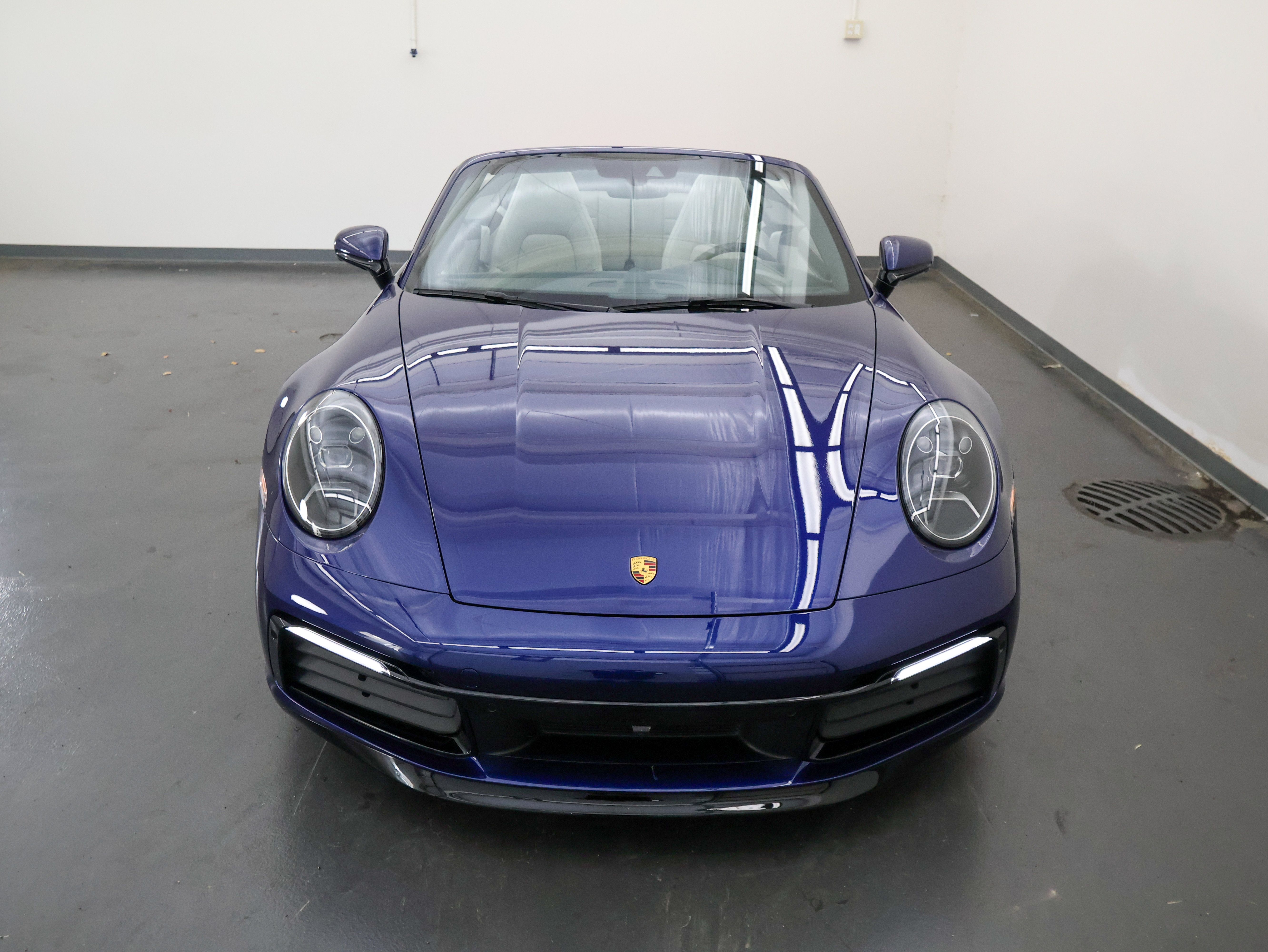 Used 2024 Porsche 911 Carrera 4S AWD/4WD image 10