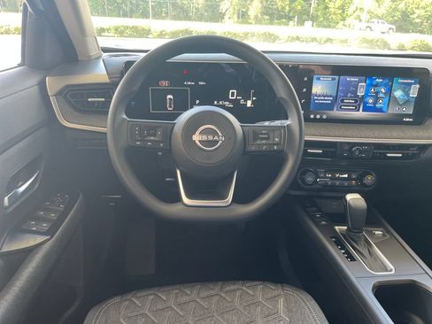 New 2026 Nissan Kicks SV w/ Cold Weather Package AWD/4WD image 13