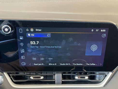 Used 2025 Chevrolet Equinox LT image 21