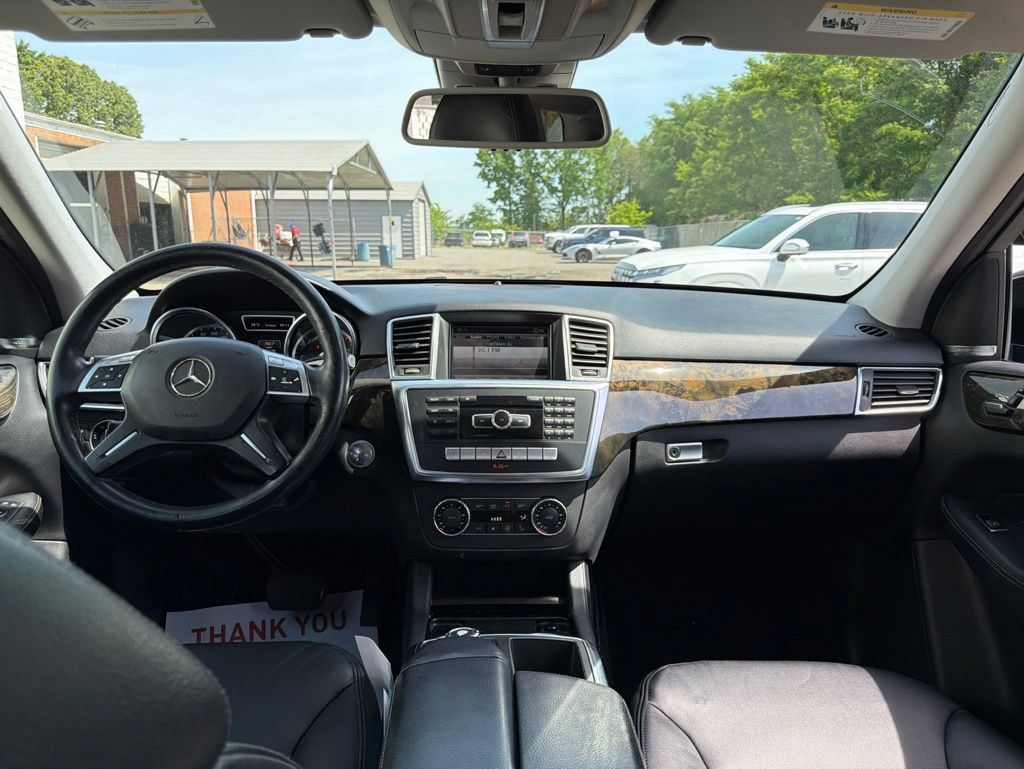 Used 2013 Mercedes-Benz ML 350 BlueTEC 4MATIC image 19