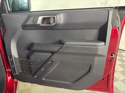 New 2025 Ford Bronco 4-Door image 23