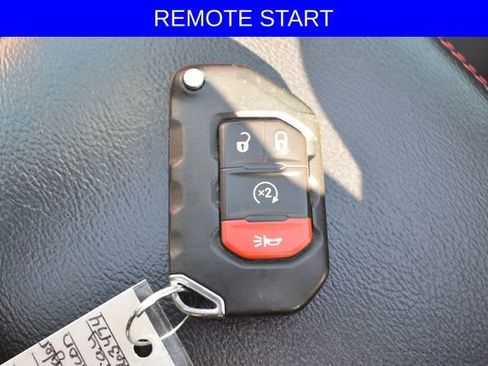 Used 2019 Jeep Wrangler Unlimited Rubicon AWD/4WD image 33