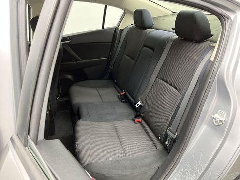 Used 2012 MAZDA MAZDA3 i Touring FWD image 10