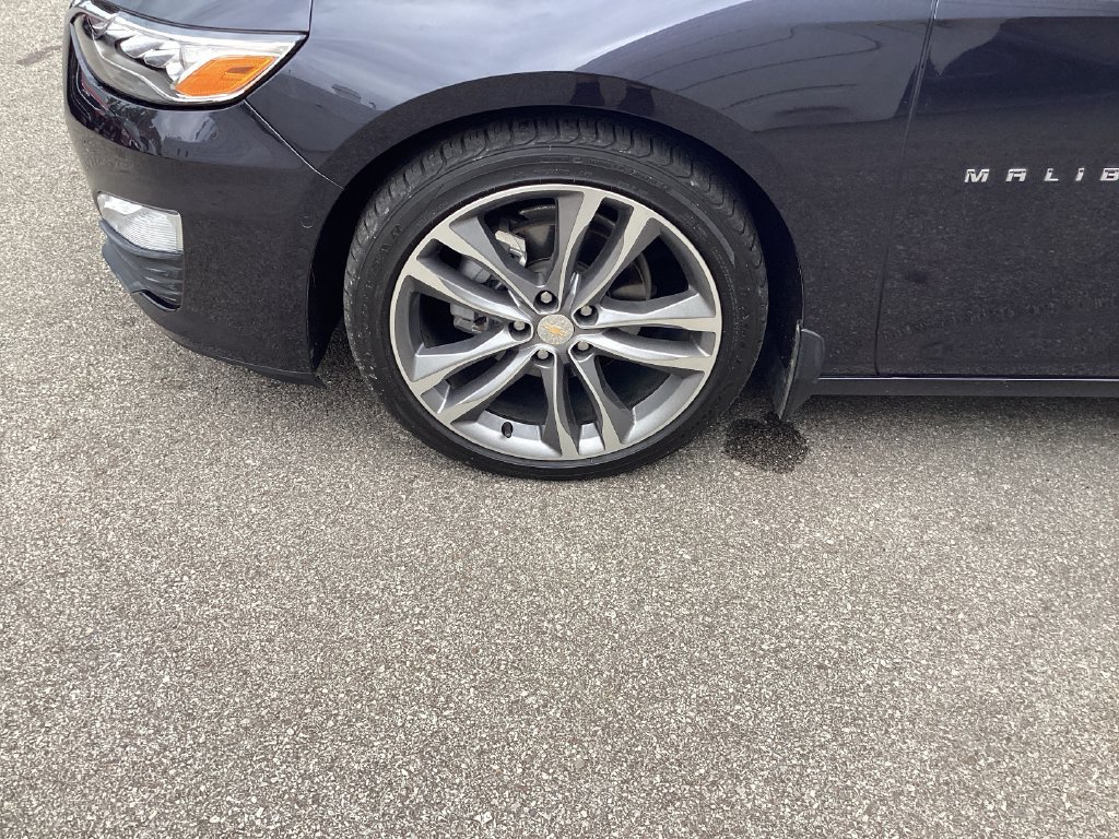 Used 2022 Chevrolet Malibu Premier FWD image 29