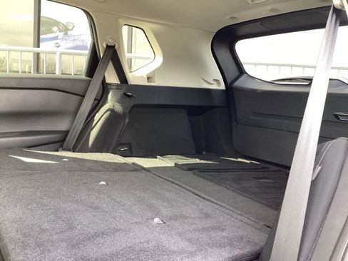 Used 2024 Nissan Rogue S image 29