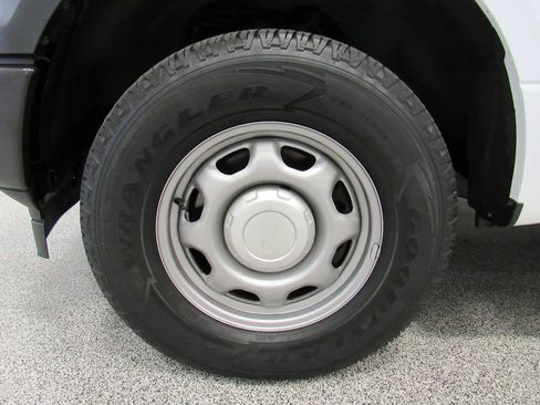 Used 2020 Ford F150 XL w/ Equipment Group 101A Mid AWD/4WD image 10