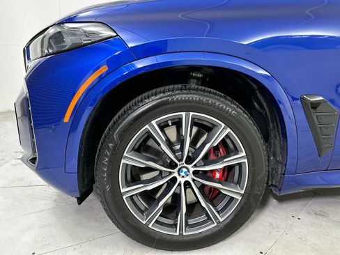 Used 2026 BMW X5 M60i image 19