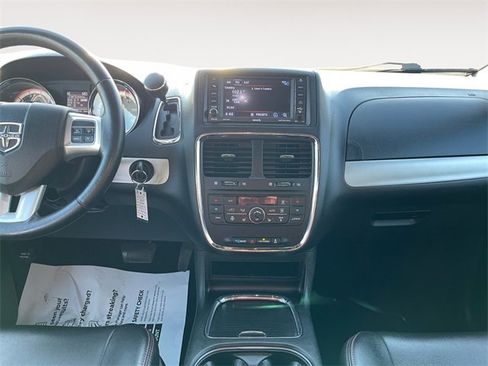 Used 2018 Dodge Grand Caravan GT image 11