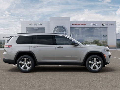 New 2026 Jeep Grand Cherokee L Limited AWD/4WD image 21