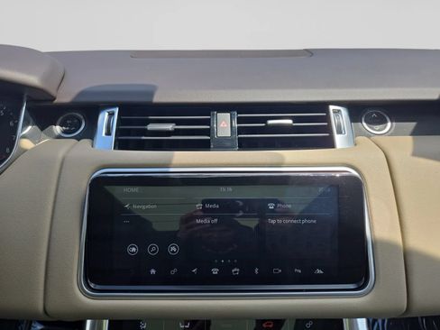 Used 2018 Land Rover Range Rover Sport HSE AWD/4WD image 18