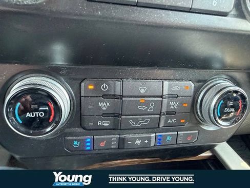 Used 2019 Ford F150 Lariat w/ Equipment Group 502A Luxury AWD/4WD image 32