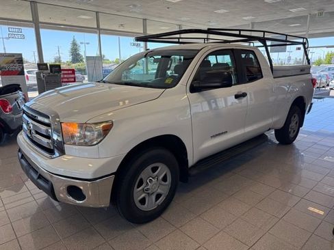 Used 2012 Toyota Tundra 2WD Double Cab w/ Convenience Pkg image 4
