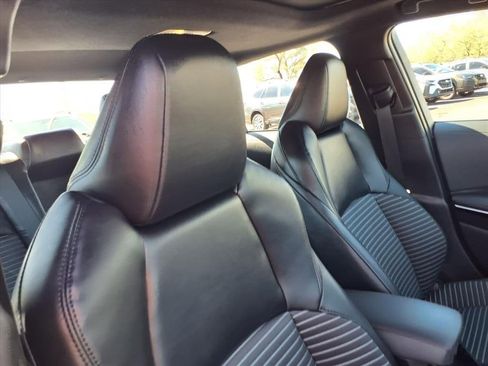 Used 2025 Toyota Corolla XSE image 19